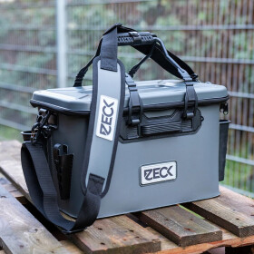 Zeck Fishing Tackle Container Pro